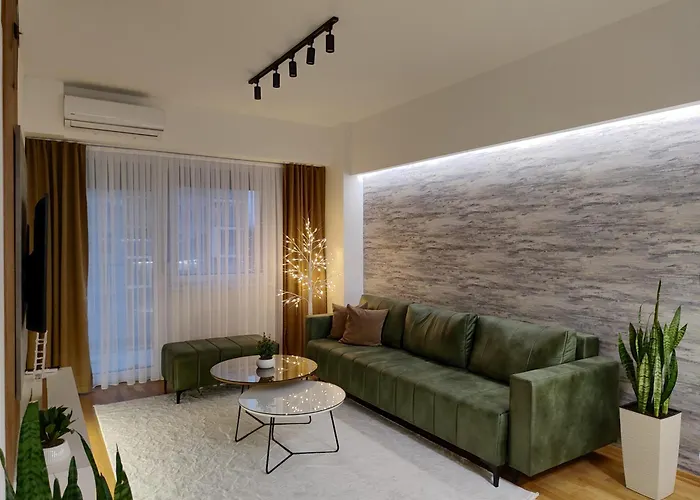 East Gate Cozy Apartment